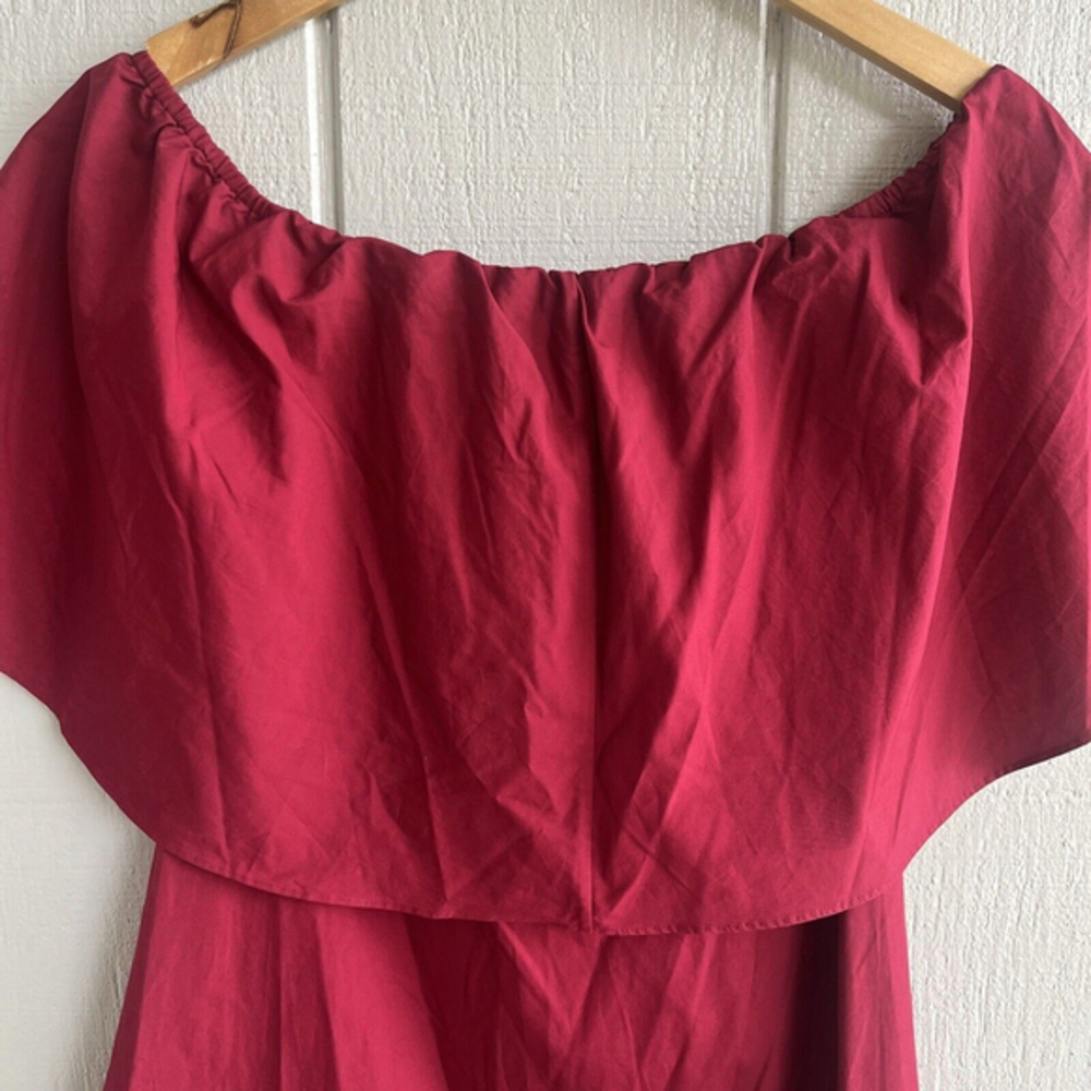 Alice + Olivia Jada Caped Dress in Bright Bordeaux Burgundy Size S - Picture 7 of 10